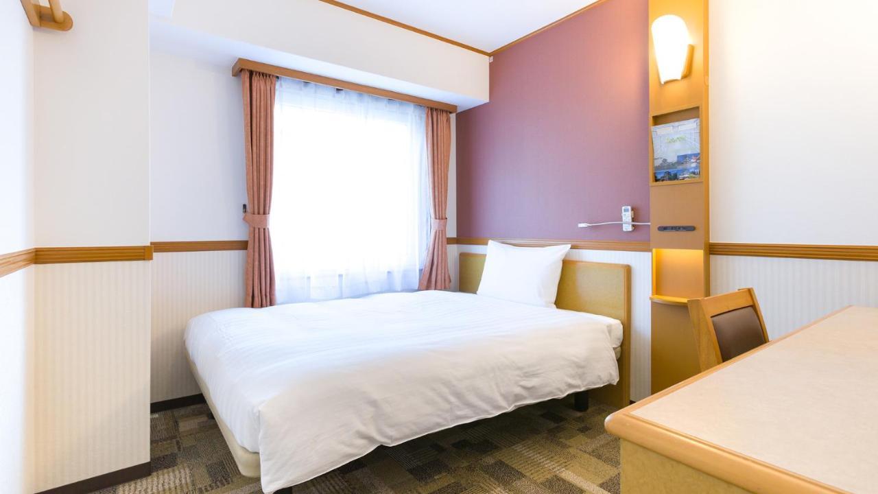 Toyoko Inn Sendai Nishi-Guchi Hirose-Dori מראה חיצוני תמונה