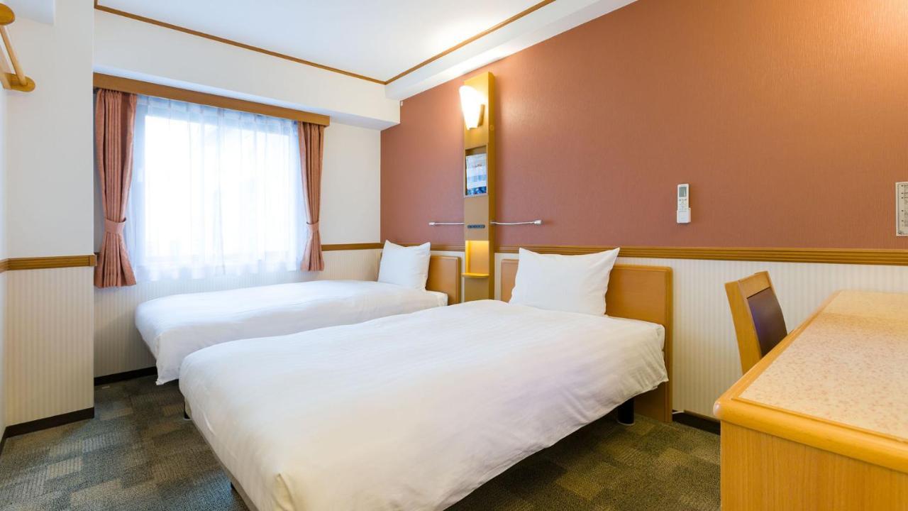 Toyoko Inn Sendai Nishi-Guchi Hirose-Dori מראה חיצוני תמונה