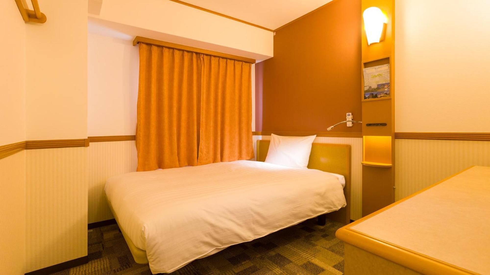 Toyoko Inn Sendai Nishi-Guchi Hirose-Dori חדר תמונה