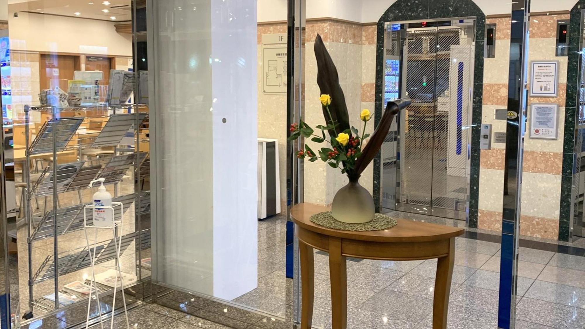 Toyoko Inn Sendai Nishi-Guchi Hirose-Dori מראה חיצוני תמונה